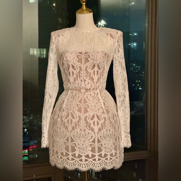 🆕 BRONX & BANCO 🧿 NWOT Casey White Lace Long Sleeve Mini Dress, Sz S / US 4 - Picture 3 of 16